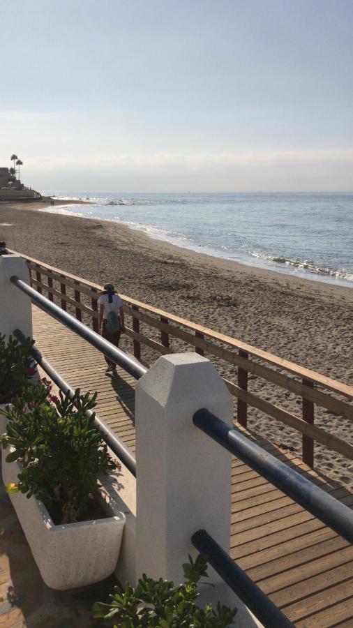Beach Side Apartments Calahonda Sitio de Calahonda Esterno foto
