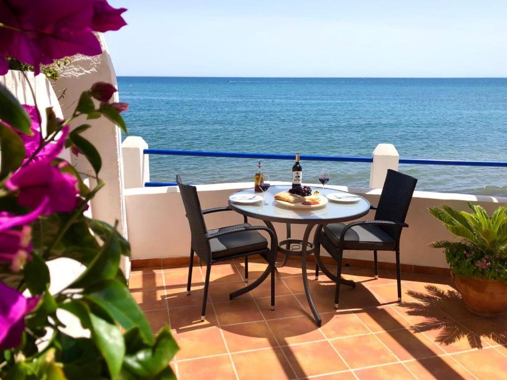 Beach Side Apartments Calahonda Sitio de Calahonda Esterno foto