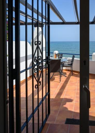 Beach Side Apartments Calahonda Sitio de Calahonda Esterno foto